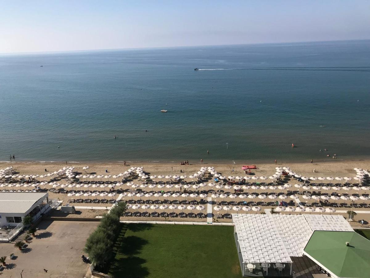 Torre Del Sole Hotel Terracina Exterior photo